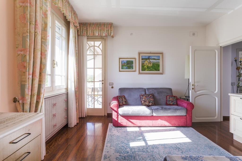 Dimora Rinaldi Apartment เอมโปลี ห้อง รูปภาพ