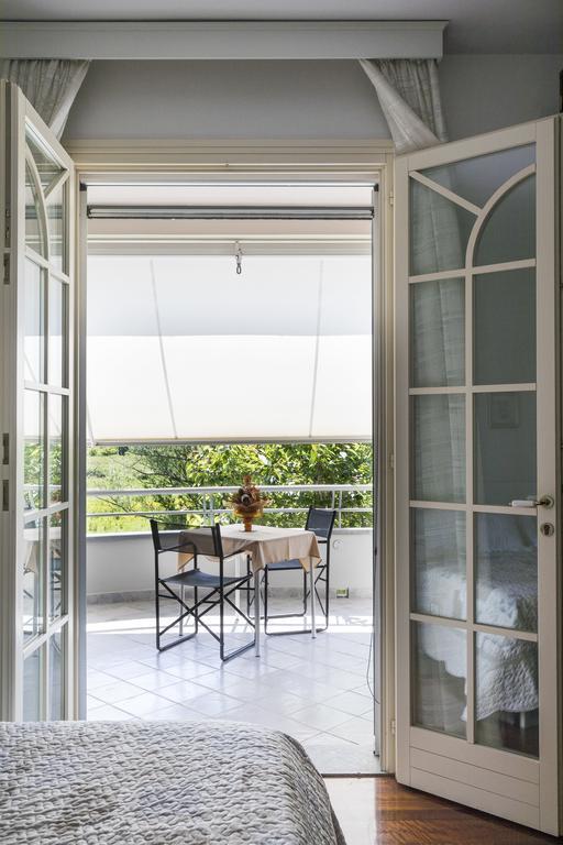 Dimora Rinaldi Apartment เอมโปลี ห้อง รูปภาพ