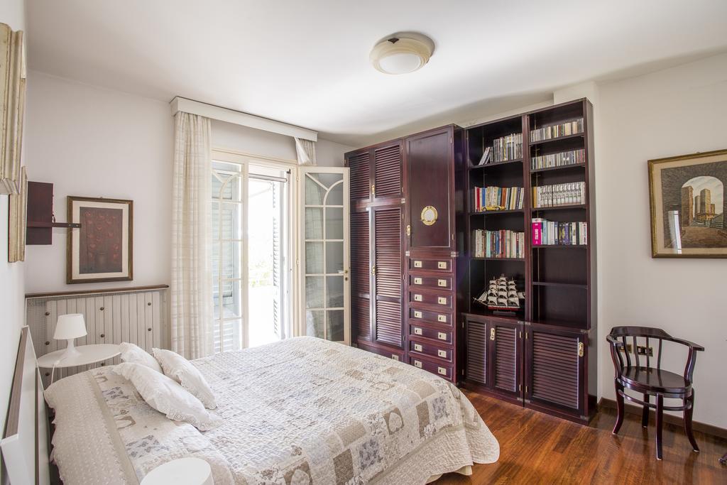 Dimora Rinaldi Apartment เอมโปลี ภายนอก รูปภาพ