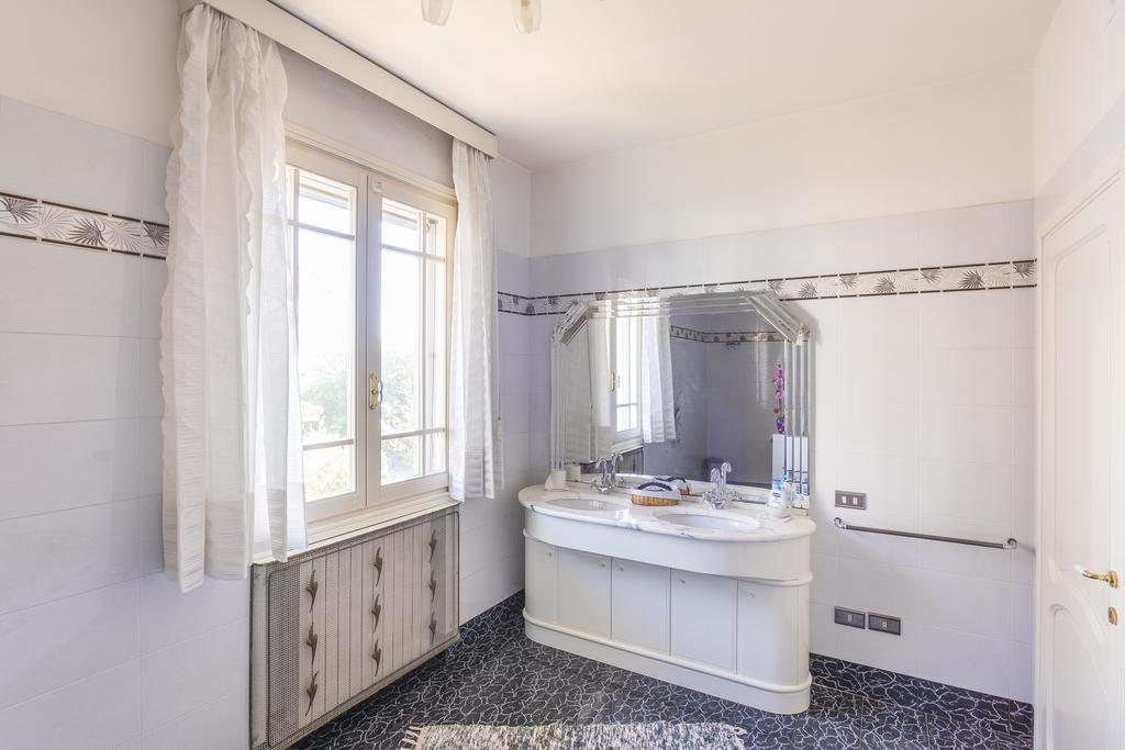 Dimora Rinaldi Apartment เอมโปลี ภายนอก รูปภาพ