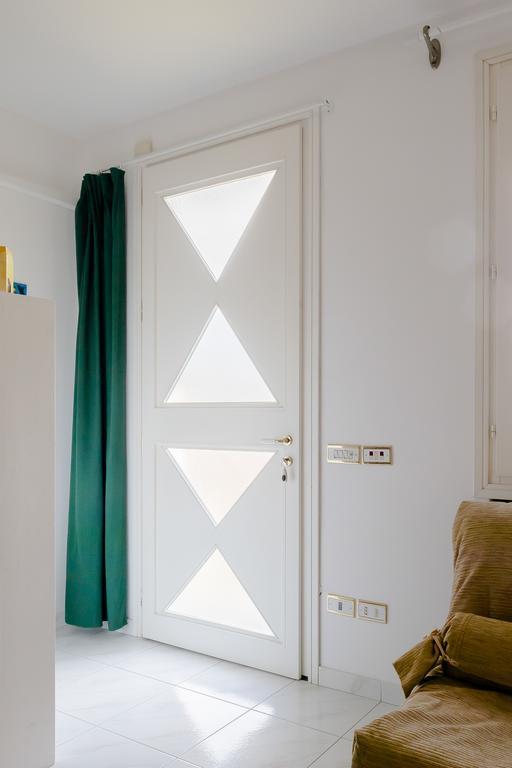 Dimora Rinaldi Apartment เอมโปลี ภายนอก รูปภาพ