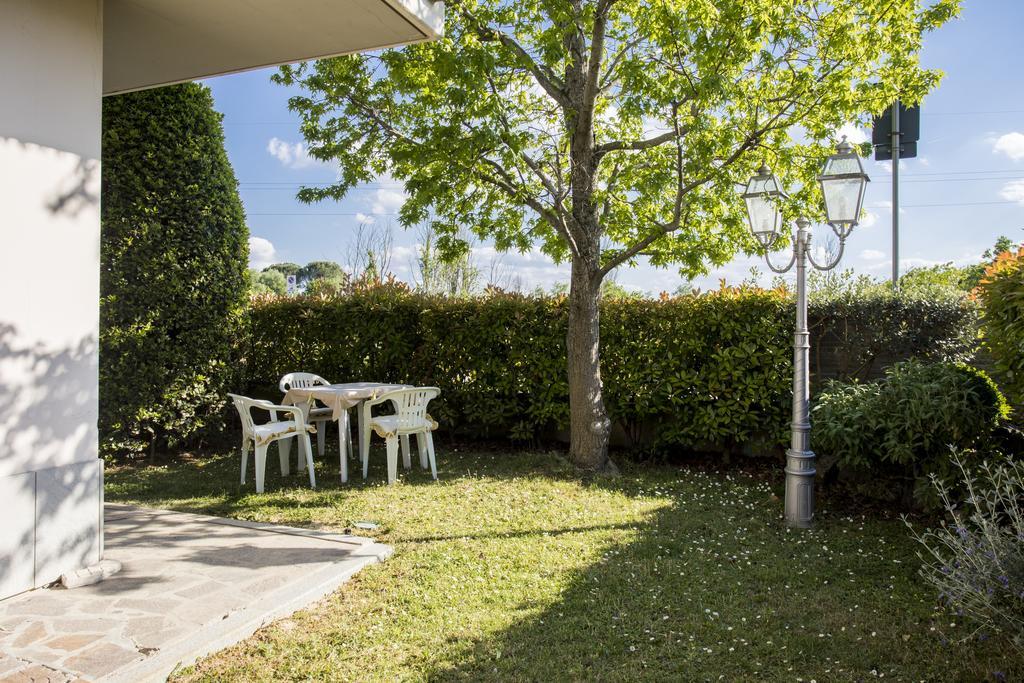 Dimora Rinaldi Apartment เอมโปลี ภายนอก รูปภาพ